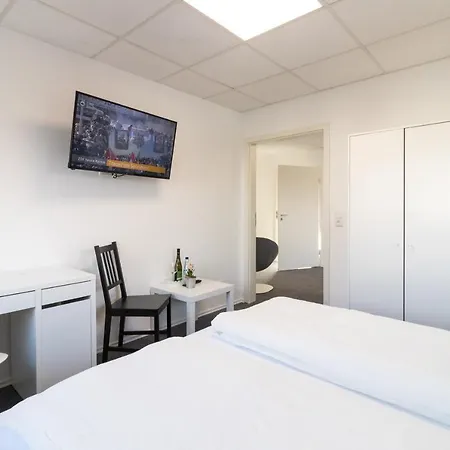 130m² Ferienwohnung 3,5 Schlafzimmer Fur 7 Personen Woerrstadt